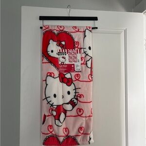 Hello Kitty Valentine Throw Blanket - Red and Pink